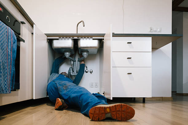 Professional Leak Detection technician working in South Saint Paul, MN